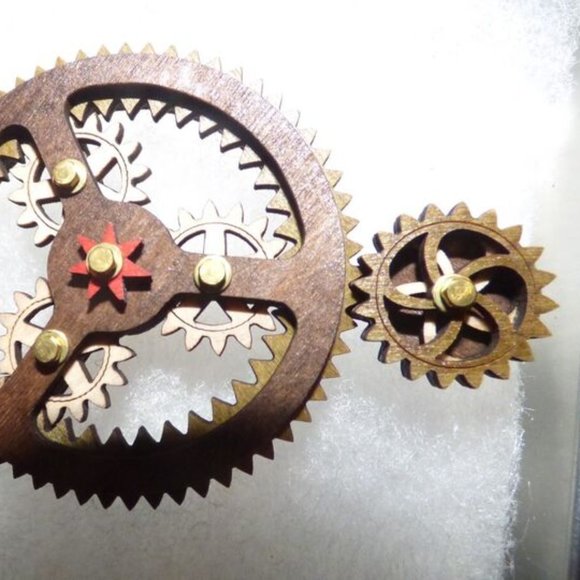 GOTH STEAMPUNK GREEN TREE KINETIC PLANETARY NECKLACE AND CLOCK WOOD EARRINGS - Picture 5 of 14